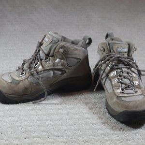 Columbia Women's 7.5 Hilltop YL6019-925 Hiking Shoes